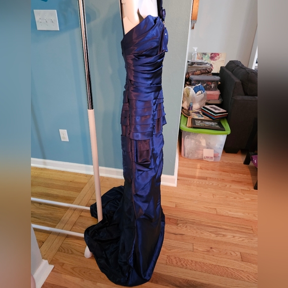 Navy blue Prom Dress size 8 - Picture 3 of 8
